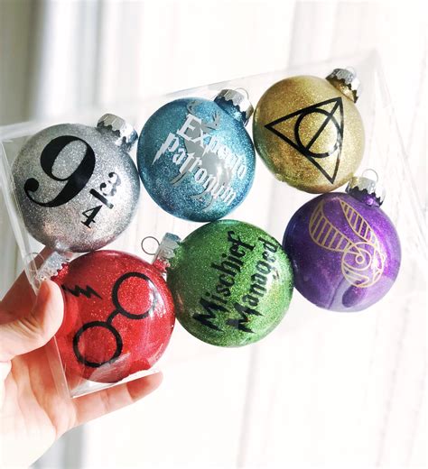 Harry Potter Ornament Set | Diy christmas gifts, Diy gifts for ...