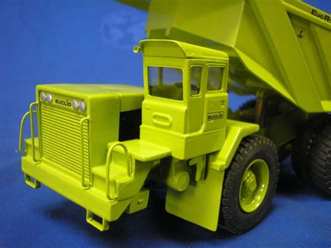 Buffalo Road Imports. Euclid RX 100 articulated dump CONSTRUCTION DUMP ...