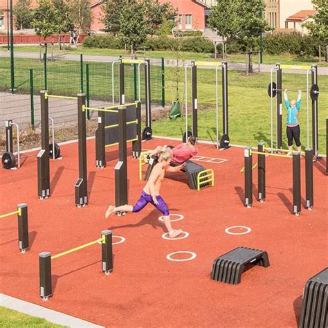 Outdoor Gym Flooring | Best Gym Flooring