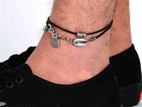 31 Best Ankle Bracelets for Men You Can Buy! (men's anklets)