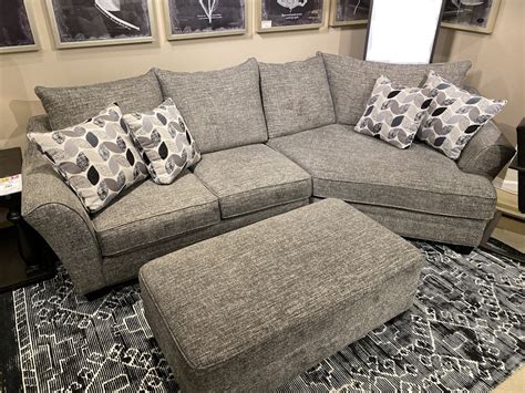 Stanton 372 Sectional - Portland, OR | Key Home Furnishings