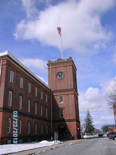 Springfield Armory (the original armory)