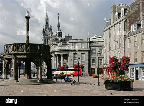 Castlegate, Aberdeen city centre, Scotland Stock Photo: 8676437 - Alamy