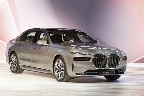 Heaviest 2023 BMW 7 Series is the i7 at 2,640 KG (5,820 LBS)