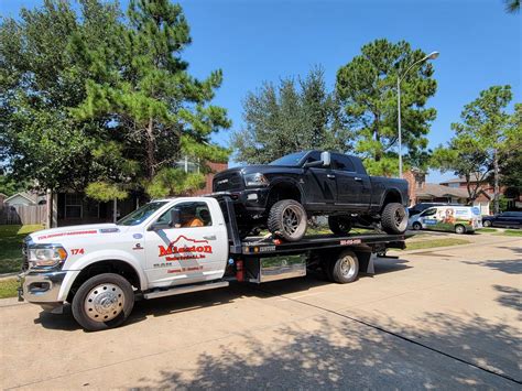 24/7 Towing Company in La Vernia, TX | Tow Truck Near Me