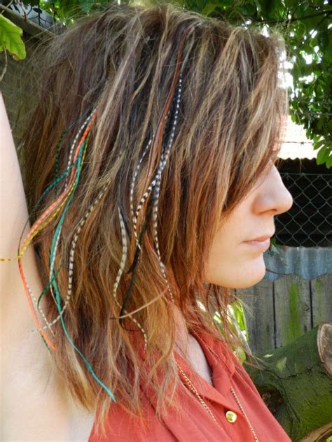 PARADISE: http://www.aheadofhair.biz/feather-hair-extensions-mixed-colours/feather-hair-extensi ...