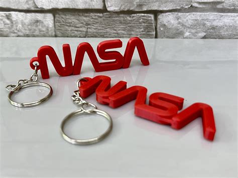 NASA Worm Logo Keychain by Aztairya | Download free STL model ...