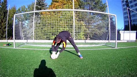 Goalkeeper Training Drills Day 3 - YouTube