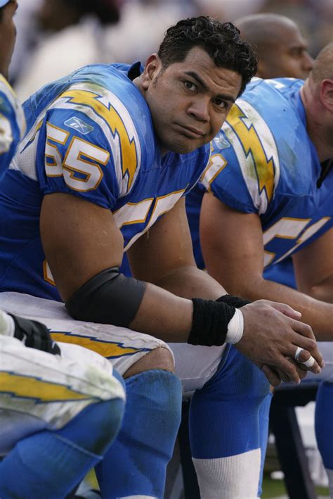 Junior Seau, All Pro Linebacker Found Dead in His California Home [VIDEO]