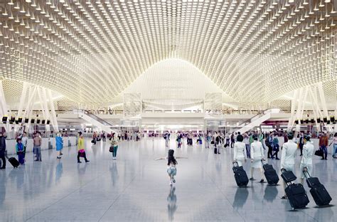 Taoyuan Airport | Rogers Stirk Harbour + Partners | Archello