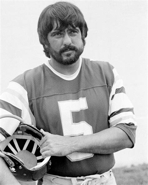 Roman Gabriel, Star Quarterback of the 1960s and ’70s, Dies at 83 - The ...