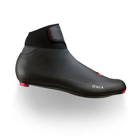 Best Winter Cycling Shoes to Beat the Cold - We Love Cycling magazine