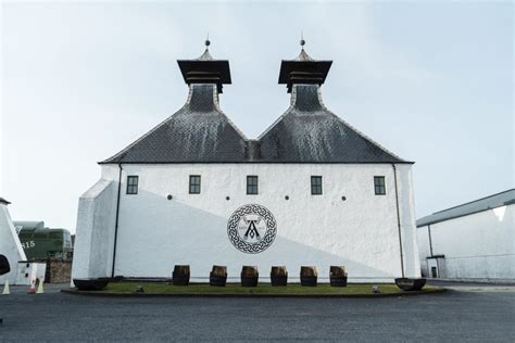 Ardbeg - the little Islay distillery with a big name ...