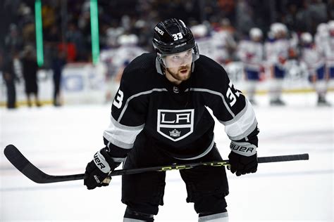 Viktor Arvidsson injury: Why did LA Kings forward exit game against CBJ?