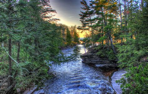 River sunset at Porcupine Mountains State Park, Michigan image - Free ...