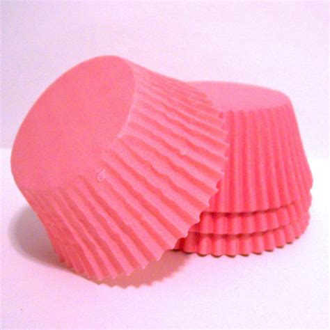 100 Light Pink Cupcake Liners by LulusCupcakeBoutique on Etsy