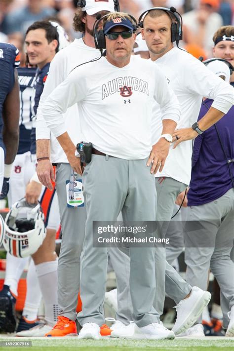 Head coach Hugh Freeze of the Auburn Tigers during their game against ...