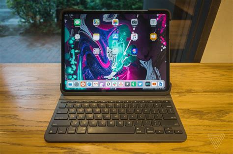 Apple iPad Pro keyboard review: Logitech, Zagg, Brydge, Apple - The Verge