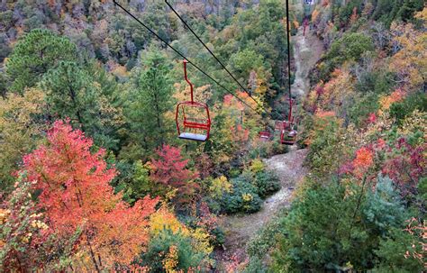 Red River Gorge Fall Colors in Kentucky 2024 - Rove.me