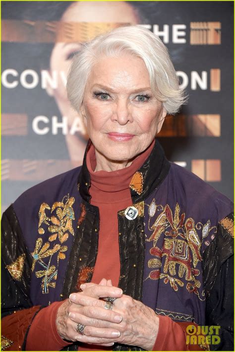 Ellen Burstyn To Return For 'Exorcist' Trilogy With Leslie Odom Jr : Photo 4595490 | Ellen ...