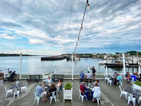 Fishermen's View Waterfront Seafood Restaurant Sandwich Marina - Cape Cod Family Fun Guide