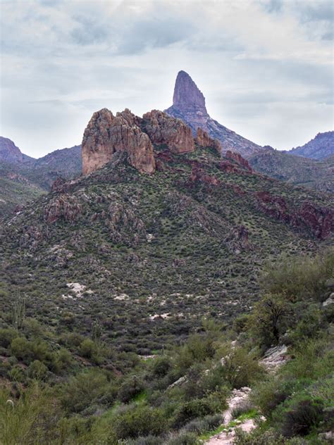 Black Mesa Hiking Trail Loop: Beauty and quiet in AZ's Superstition Mtns.