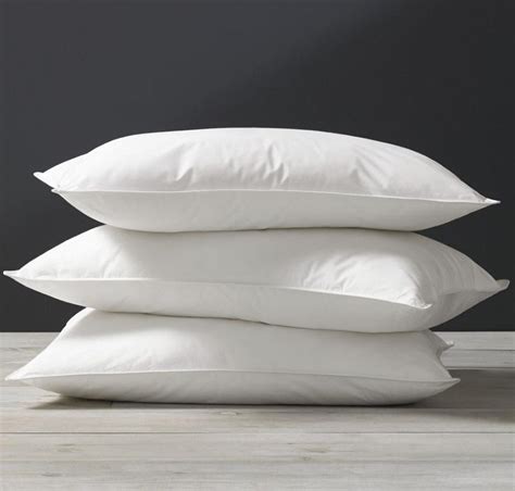 Best Feather Pillows of 2021 | SleepFoundation