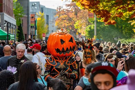 21 Things You Can Only See In Salem During Halloween - NomadTreneur