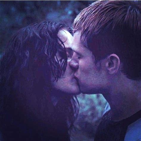 Katniss and Peeta kiss from Catching Fire. This part was SO AWESOME!!!!!!!!!!