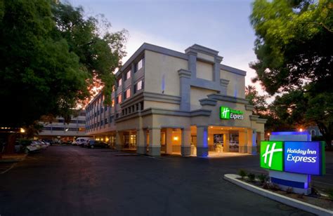 Holiday Inn Express Downtown Sacramento (Sacramento, CA) - Resort ...