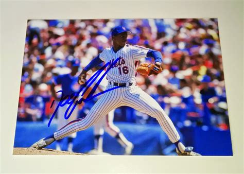 Jonathan's Autograph Signings: Dwight "Doc" Gooden (05/03/14)