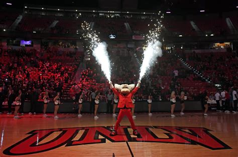 UNLV Basketball: 2019-20 season preview for Runnin' Rebels