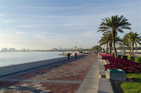 Doha Corniche, Qatar, Middle East. Editorial Photo - Image of relaxing, arabia: 188314706