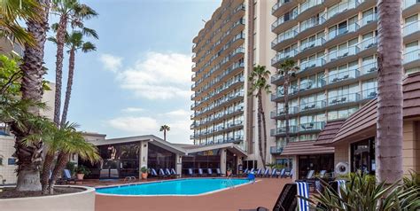 Wyndham San Diego Bayside | Travelzoo