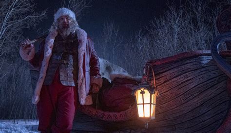 Violent Night Review: David Harbour’s Santa Is Naughty and Nice - TrendRadars