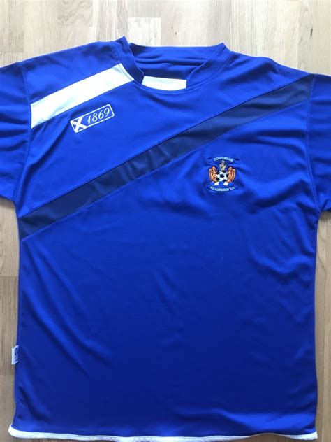 Kilmarnock Training/Leisure football shirt (unknown year).