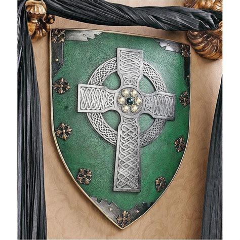 Celtic Warriors Sculptural Wall Shield – Franklin Mint