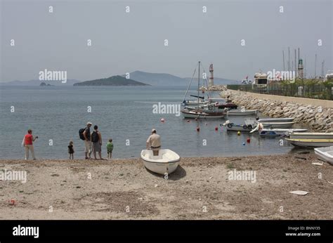 Turgutreis beach bodrum turkey hi-res stock photography and images - Alamy