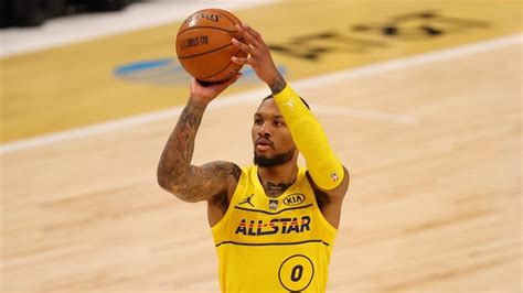 Former Weber State Guard Damian Lillard Named NBA All-Star Game Starter