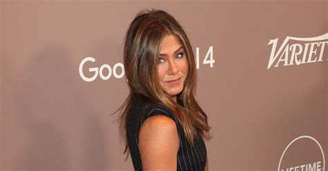 Jennifer Aniston Admits Relationships Are 'Difficult' For Her