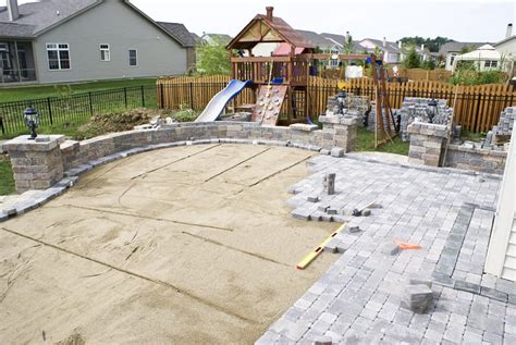 Building a Patio - Landscaping Network