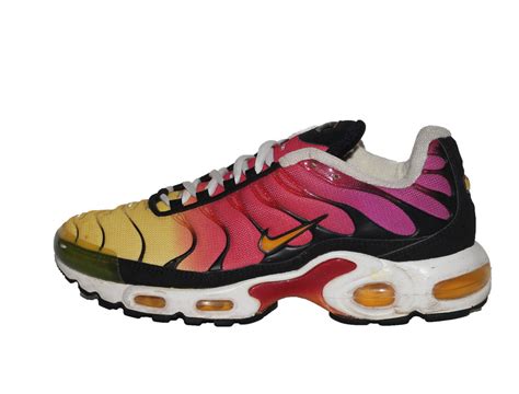 Nike TN Air Max Plus Raspberry / Yellow (Size 8.5 Women`s) Original ...