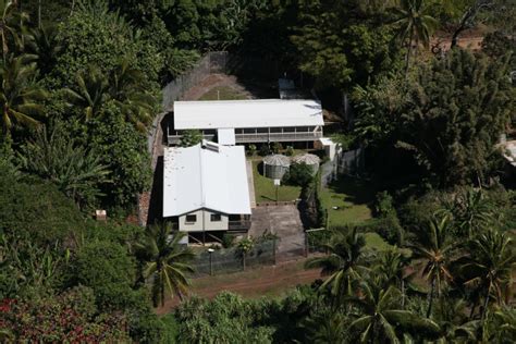 On The Rock. Teaching and Living on Pitcairn Island: Pitcairn Island ...