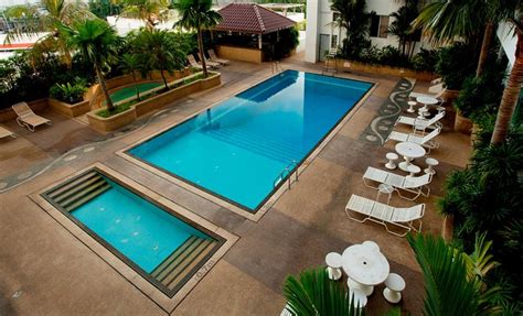 Bayview Hotel Georgetown Penang Pool: Pictures & Reviews - Tripadvisor