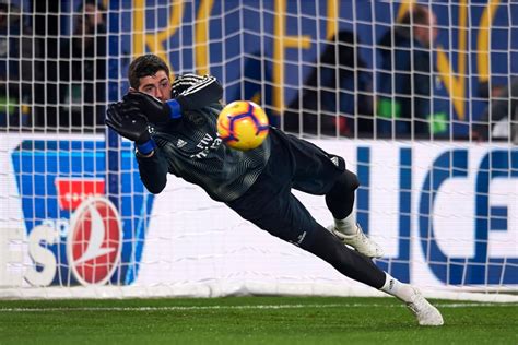 3 strengths of Thibaut Courtois, the goalkeeper of miraculous saves