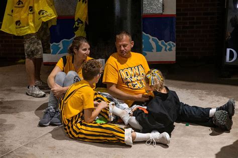 The longest, weirdest night in Kinnick Stadium history, and a happy one ...