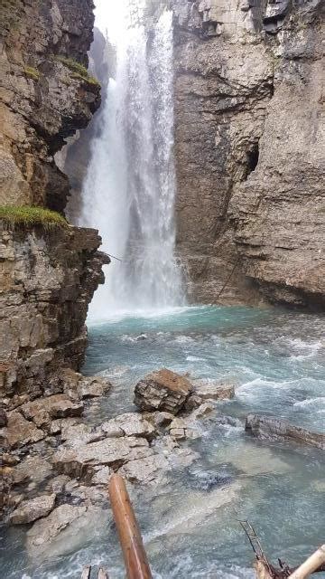 Johnston Canyon Upper Falls Trail Photo | 2018 Hiking Photo Contest ...