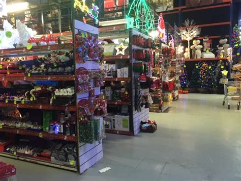 Premier Decorations – Wrexham Christmas Factory Outlet – Wrexham Matters