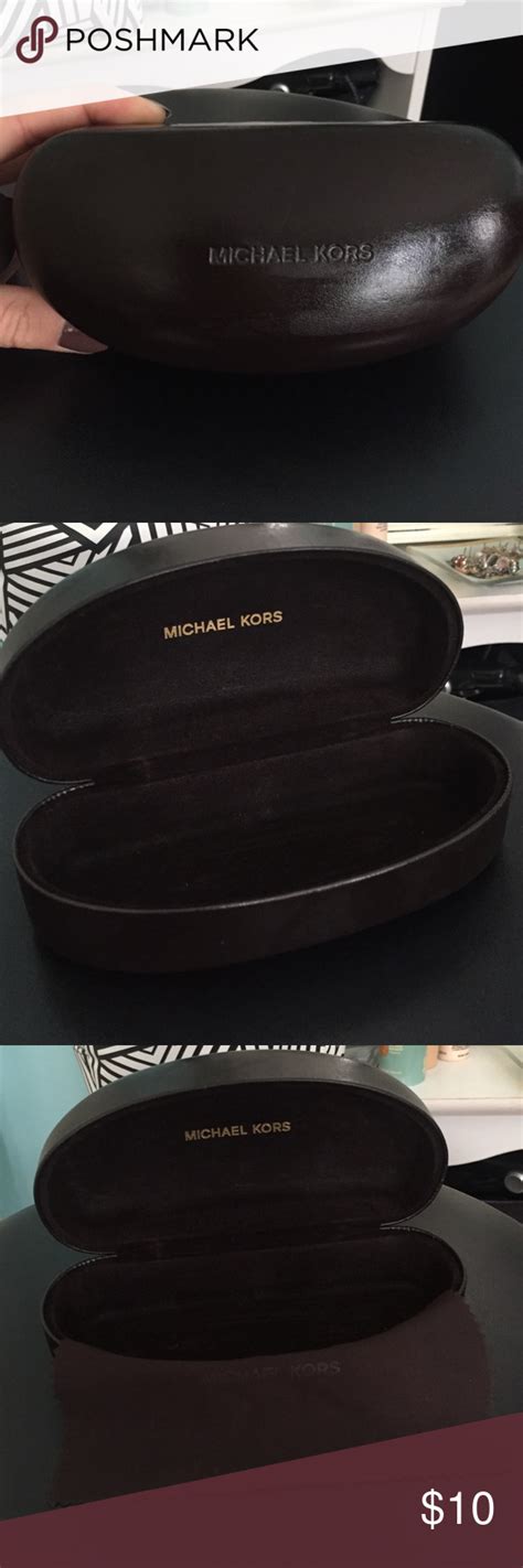 Michael Kors sunglasses case | Michael kors sunglasses, Sunglasses case, Michael kors