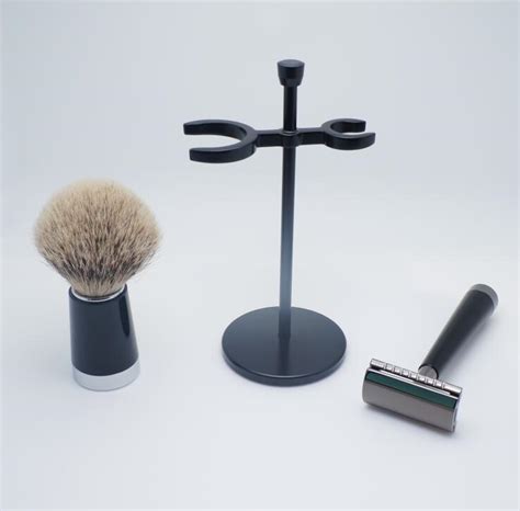 Mastering the Art of Shaving: Brush Edition